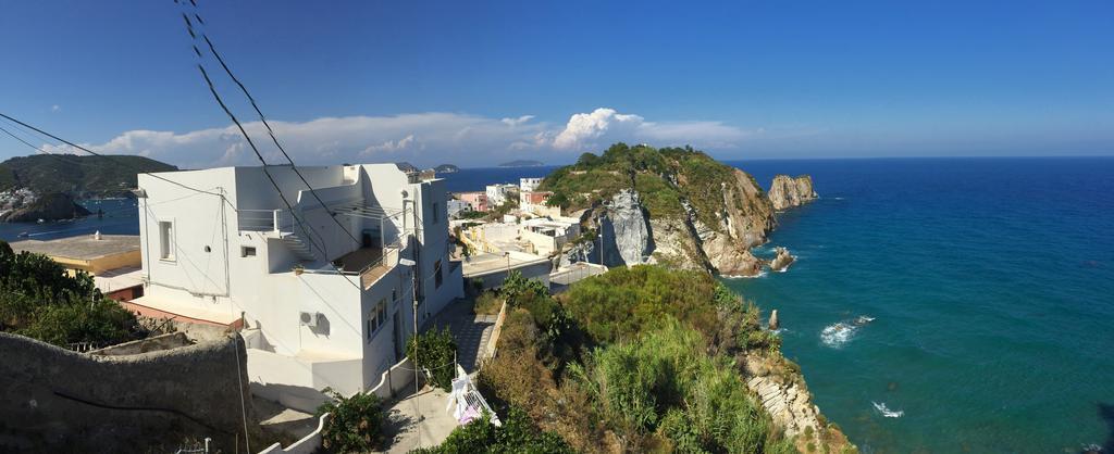 Raffaele Apartman Ponza Szoba fotó