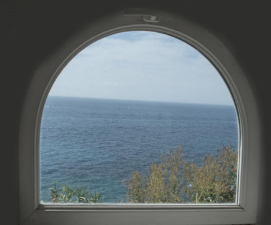 Raffaele Apartman Ponza Szoba fotó