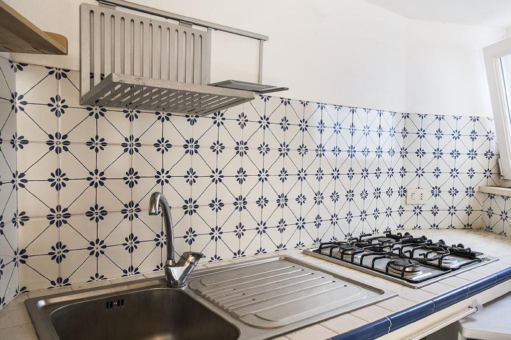 Raffaele Apartman Ponza Szoba fotó